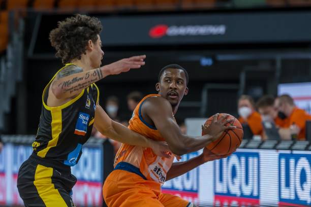 聪明才智铸 聪明才智铸